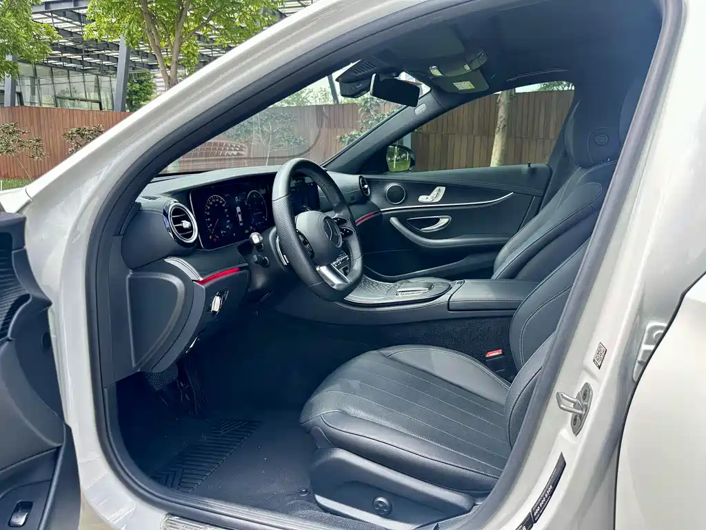 Mercedes-Benz E-Class Imported 2021 E 260 Fashionable Sports Edition купить на сайте DeffCars