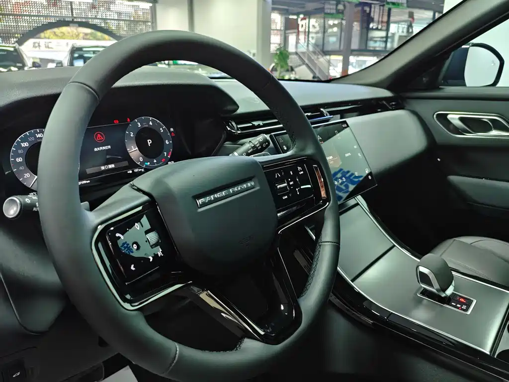 Range Rover Velar 2024 Dynamic SE купить на сайте DeffCars