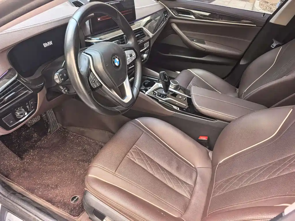 BMW 5 Series 2021 525Li Luxury Package купить на сайте DeffCars