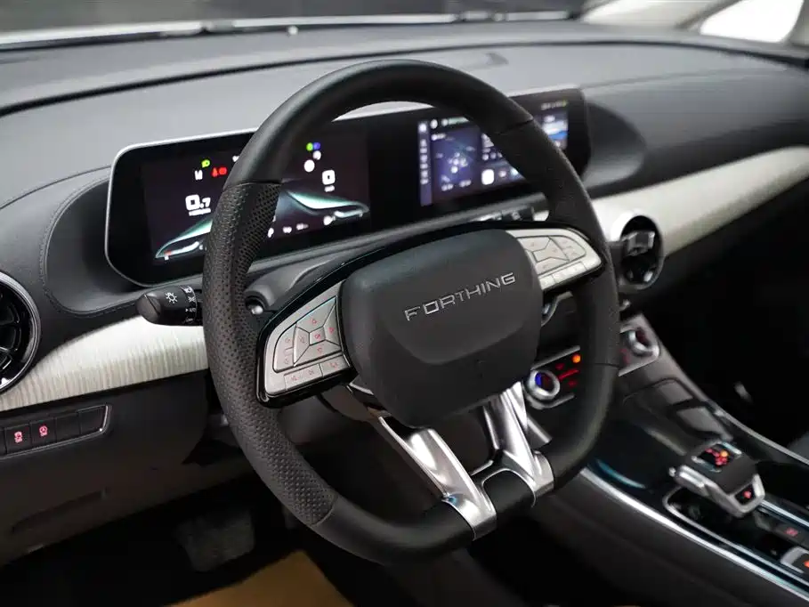 Fengxing Yacht 2024 1.5T DCT Sea View Edition купить на сайте DeffCars