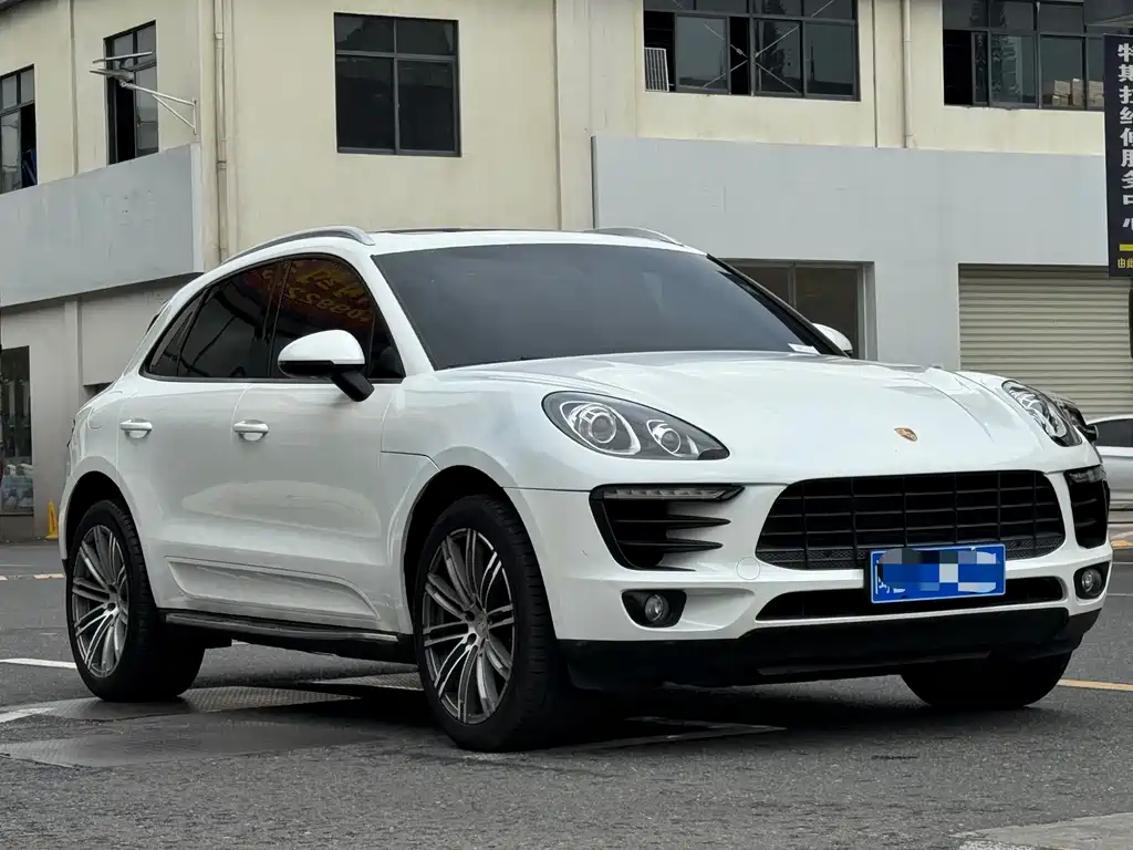 Macan 2014 Macan 2.0T купить на сайте DeffCars