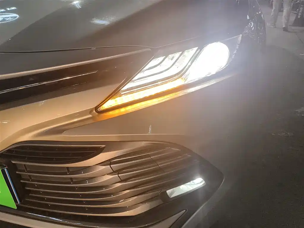 Camry 2019 2.0G Deluxe Edition National VI купить на сайте DeffCars