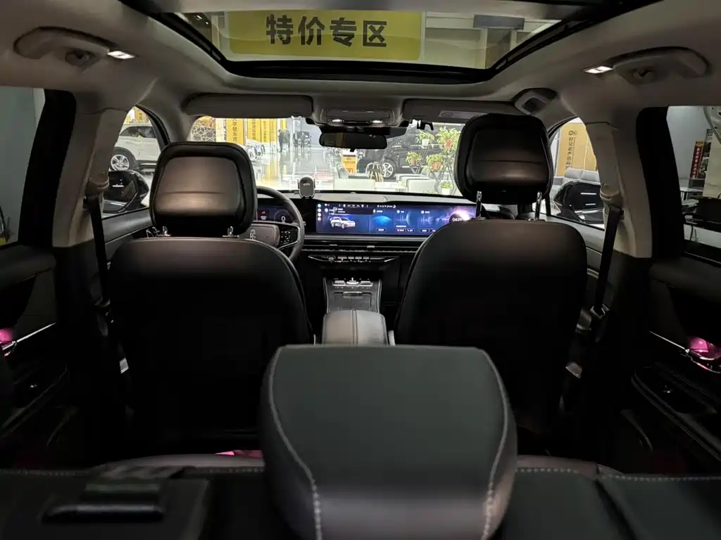 Adventurer 2024 2.0T two-wheel drive exclusive edition купить на сайте DeffCars