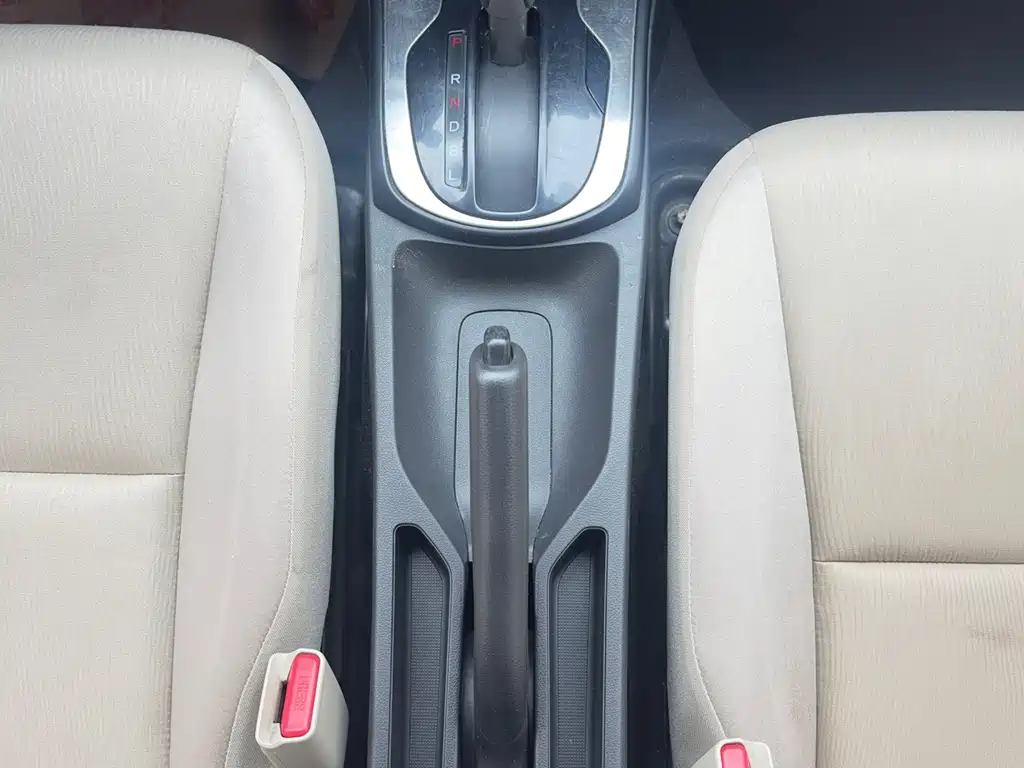 Fengfan 2015 1.5L CVT Comfort Edition купить на сайте DeffCars