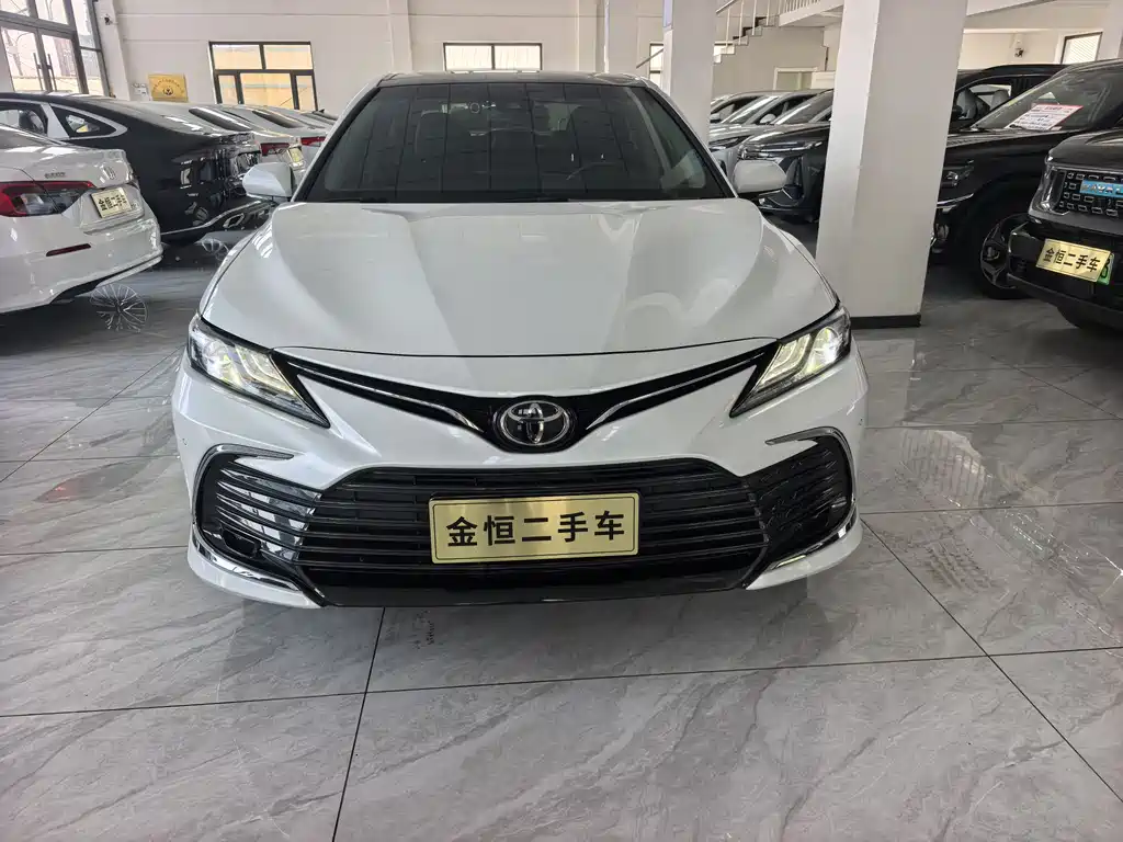 Camry 2023 2.5G Deluxe Edition купить на сайте DeffCars