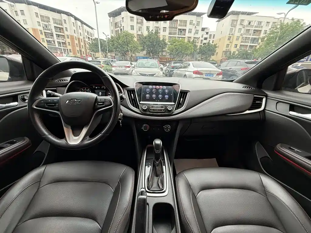 Cruze 2019 RS 330T Automatic Fun Edition National VI купить на сайте DeffCars
