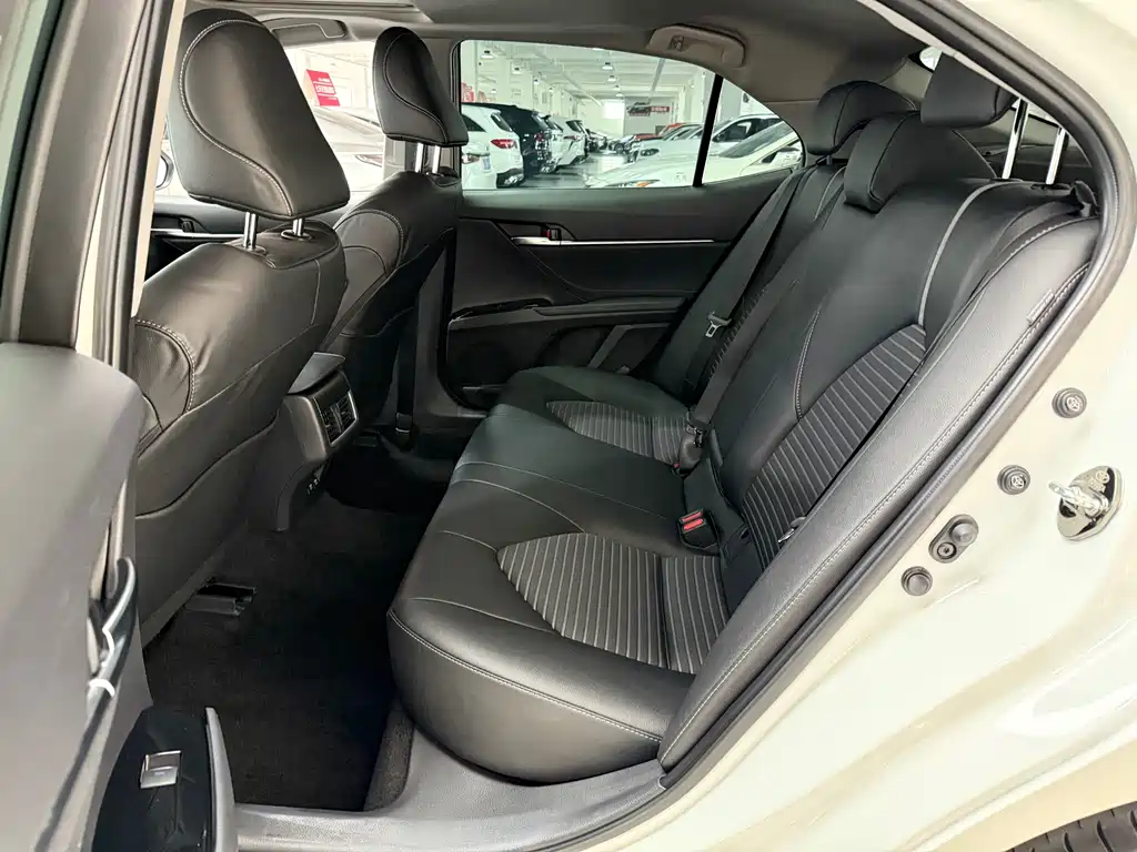 Camry 2022 2.0S Knight Edition купить на сайте DeffCars