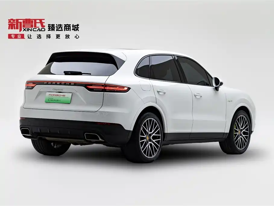 Cayenne New Energy 2021 Cayenne E-Hybrid 2.0T купить на сайте DeffCars