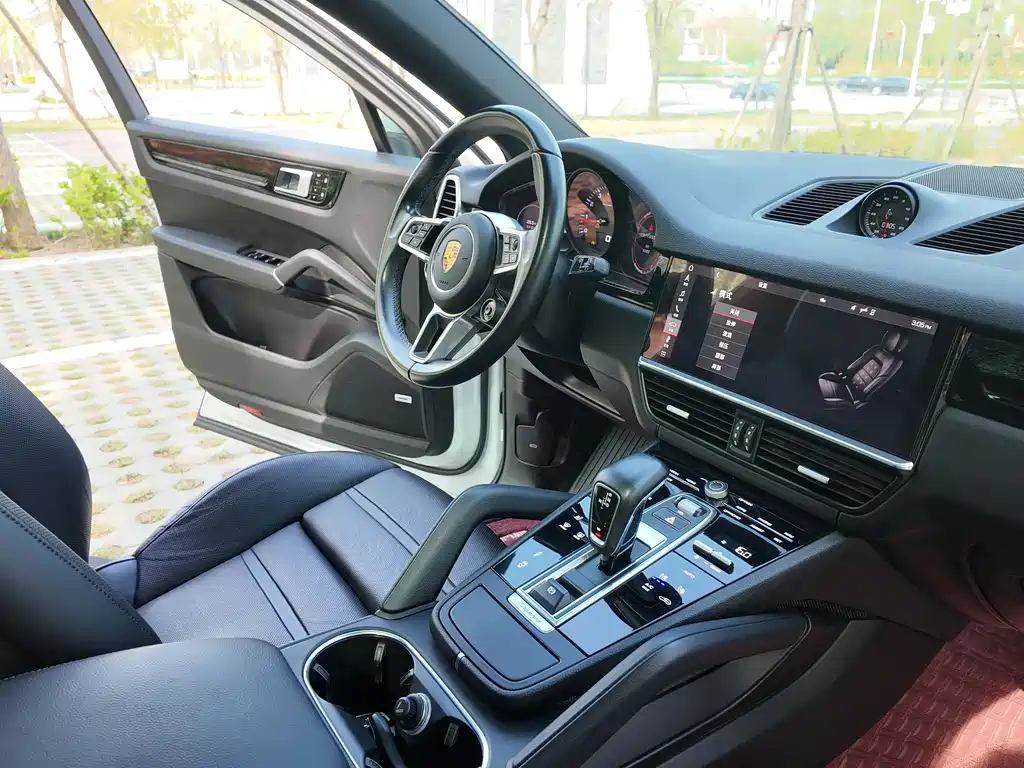 Cayenne 2019 Cayenne Coupé 3.0T купить на сайте DeffCars