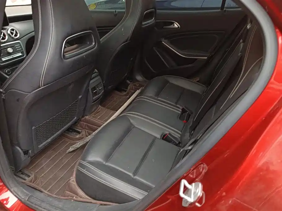 Mercedes-Benz GLA 2018 GLA 200 Dynamic купить на сайте DeffCars