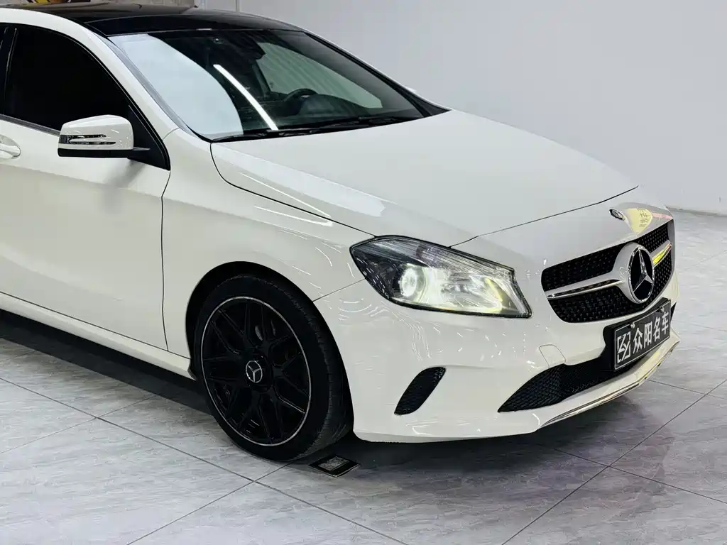 Mercedes-Benz A-Class Import 2016 A 180 купить на сайте DeffCars