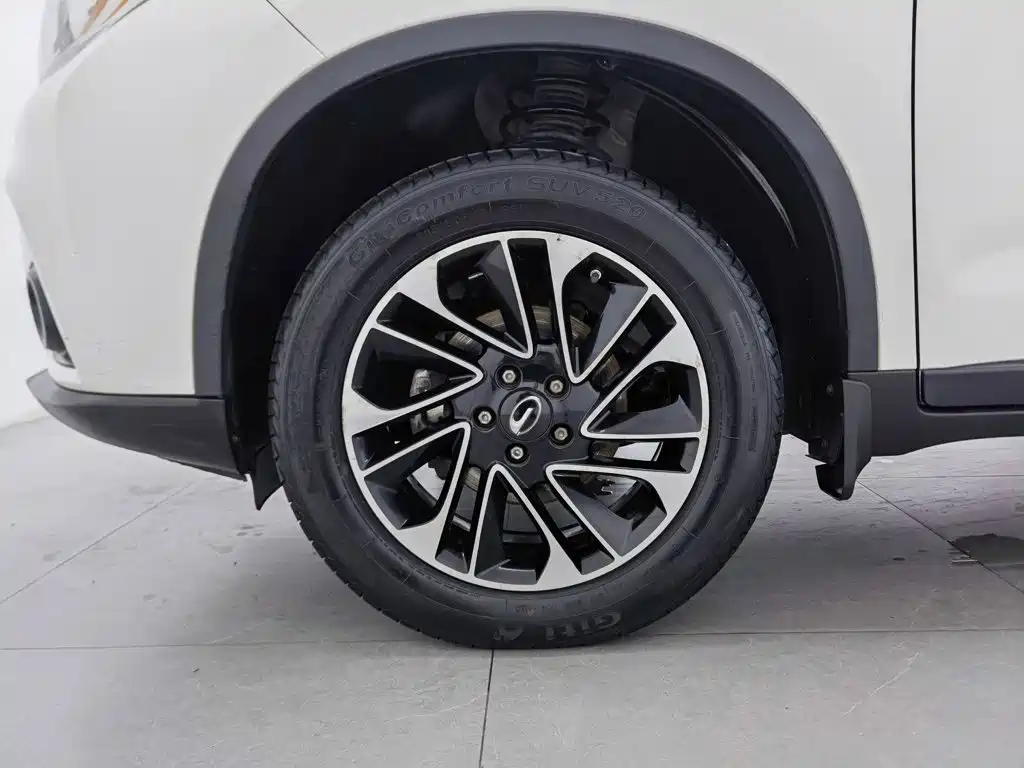 Trumpchi GS4 2015 200T Manual Deluxe Edition купить на сайте DeffCars