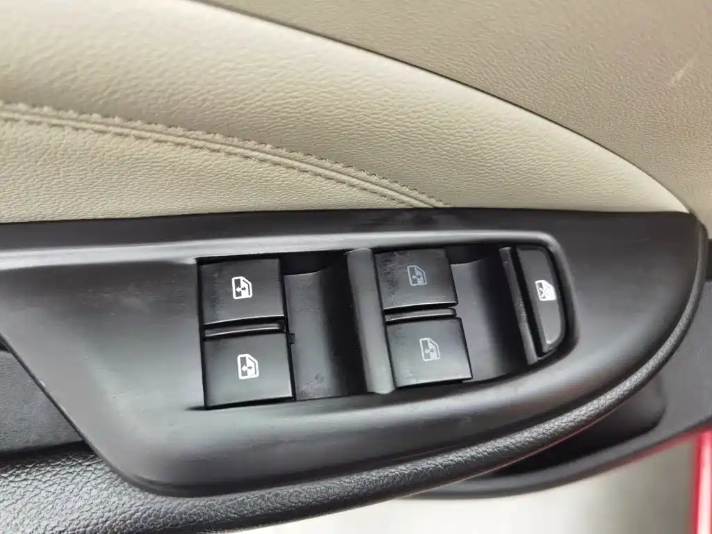 Excelle GT 2015 15N Automatic Luxury Edition купить на сайте DeffCars