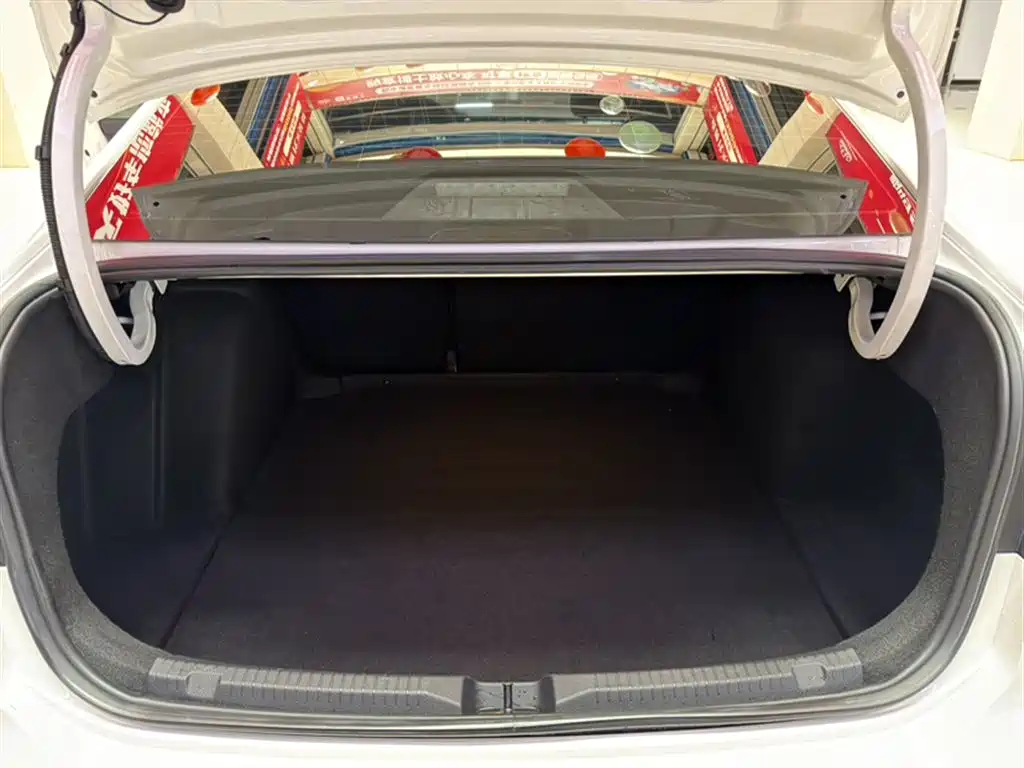 Lavida 2019 280TSI DSG Comfort Edition National VI купить на сайте DeffCars
