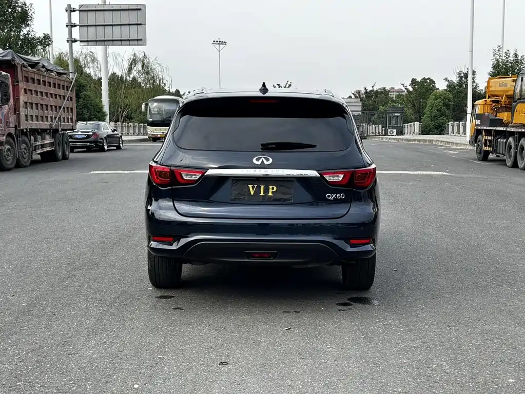 Infiniti QX60 (Imported) 2016 2.5 S/C Hybrid Two-wheel drive Excellent Edition National V купить на сайте DeffCars