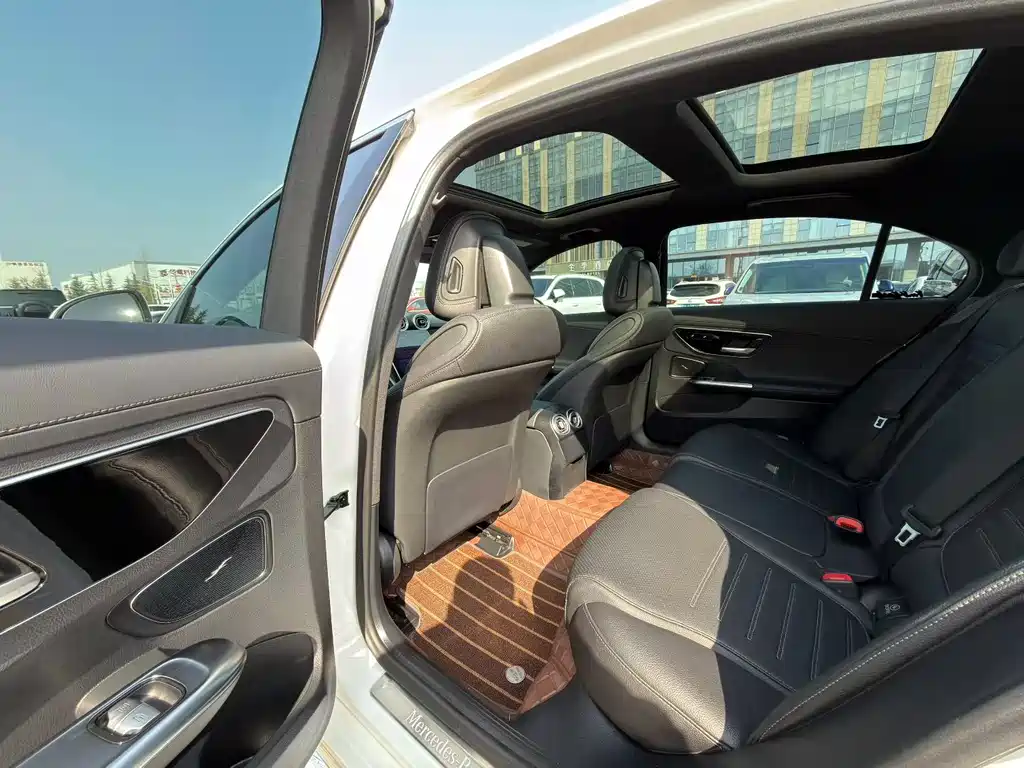 Mercedes-Benz C-Class 2023 C 260 L Sports Edition купить на сайте DeffCars