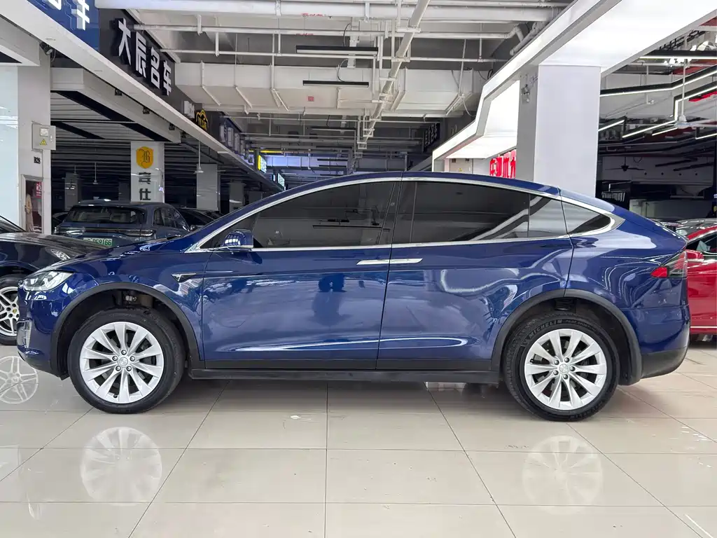 Model X 2016款 Model X 90D купить на сайте DeffCars