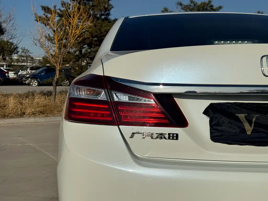 Accord 2016 2.0L Elite Edition купить на сайте DeffCars