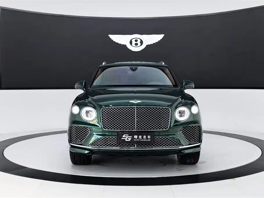 Bentayga 2022 4.0T V8 купить на сайте DeffCars