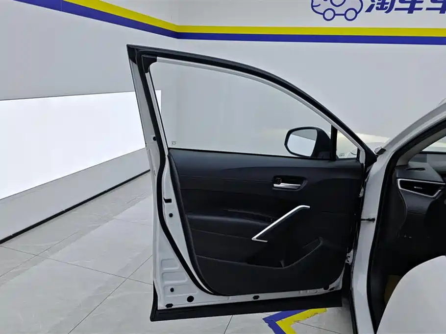 Corolla Sharp 2022 2.0L Deluxe Edition купить на сайте DeffCars