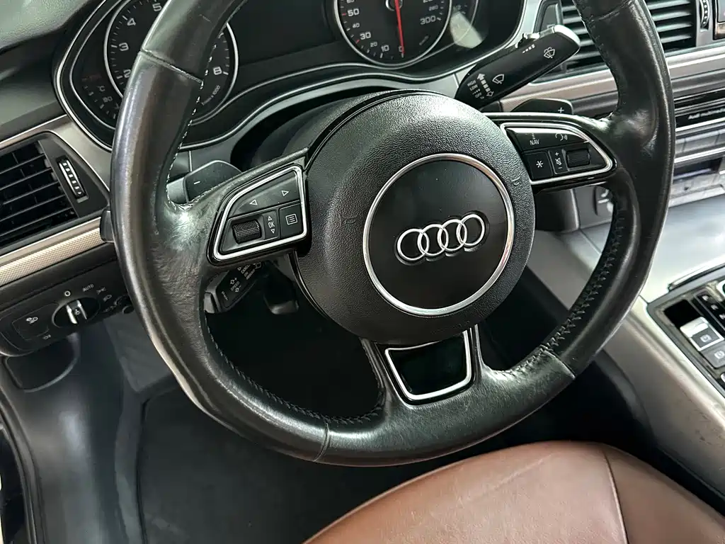 Audi A6L 2017 45 TFSI quattro sports купить на сайте DeffCars