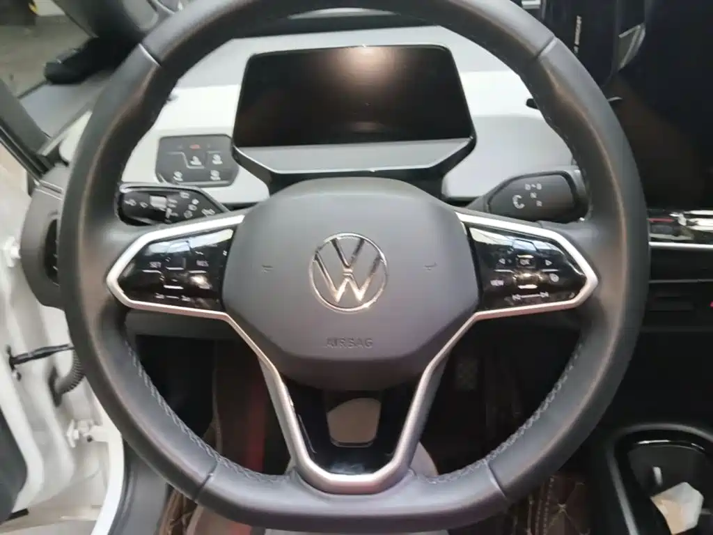 Volkswagen ID.3 2025 Smart Outstanding Edition купить на сайте DeffCars