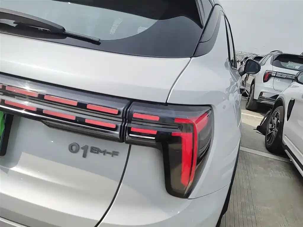 Lynk & Co 01 2023 1.5TD EM-F AM купить на сайте DeffCars