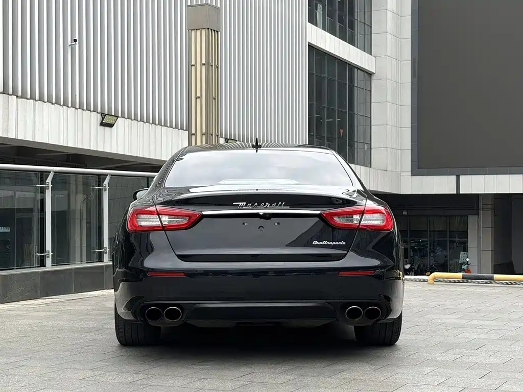 President 2018 3.0T Standard Edition купить на сайте DeffCars