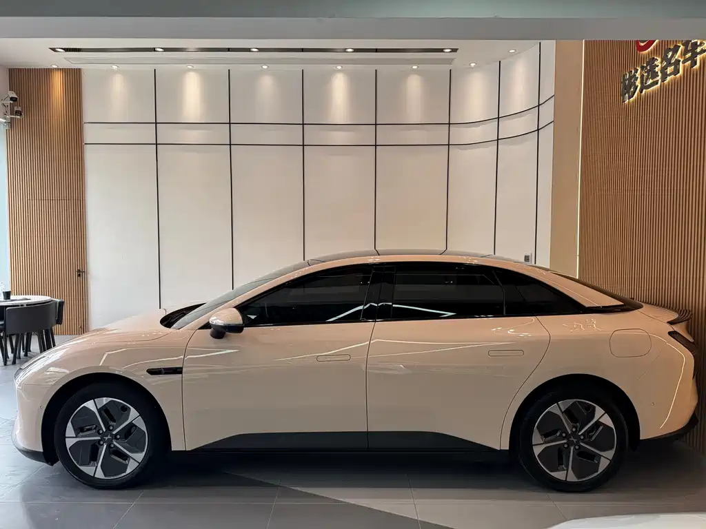 Xpeng MONA M03 2024 model 620 ultra long battery life купить на сайте DeffCars