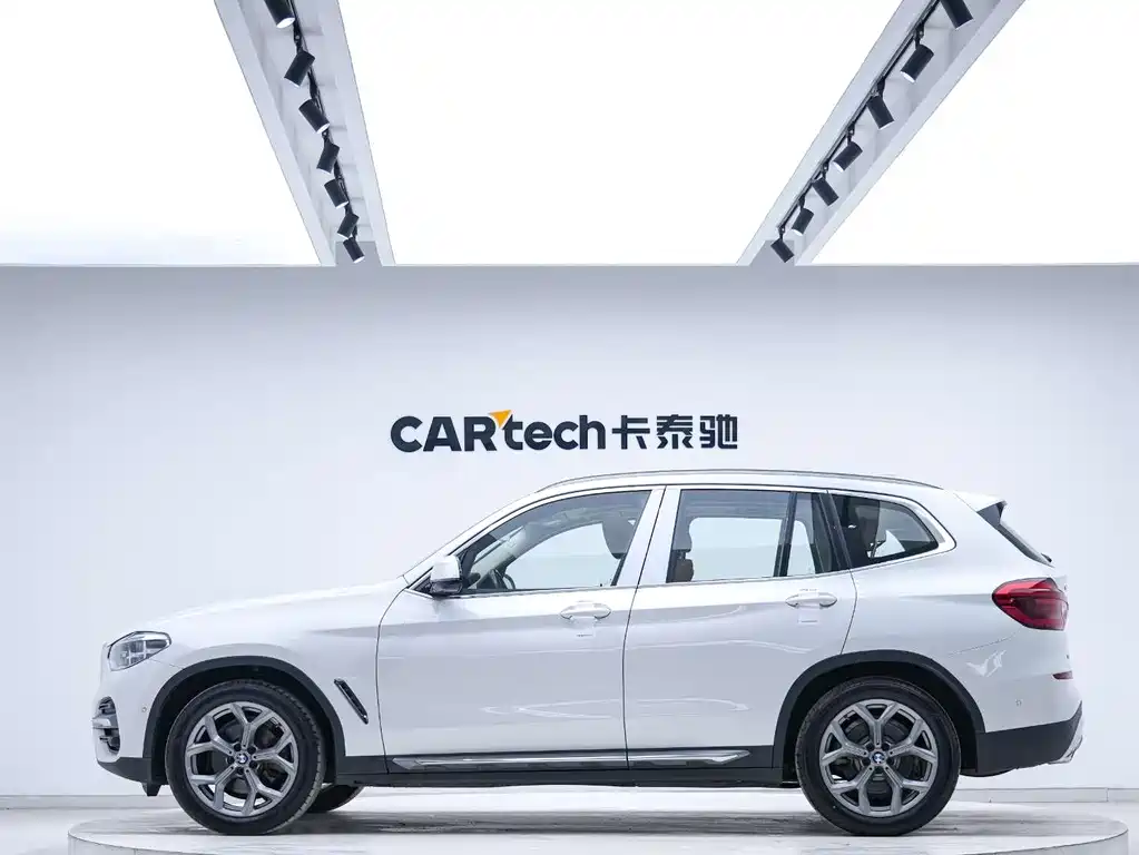 BMW X3 2020 xDrive28i Luxury Package купить на сайте DeffCars