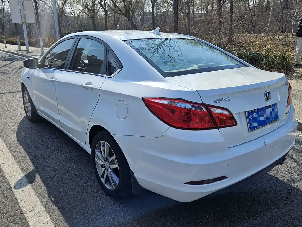 Eado 2016 1.6L manual fashion model купить на сайте DeffCars