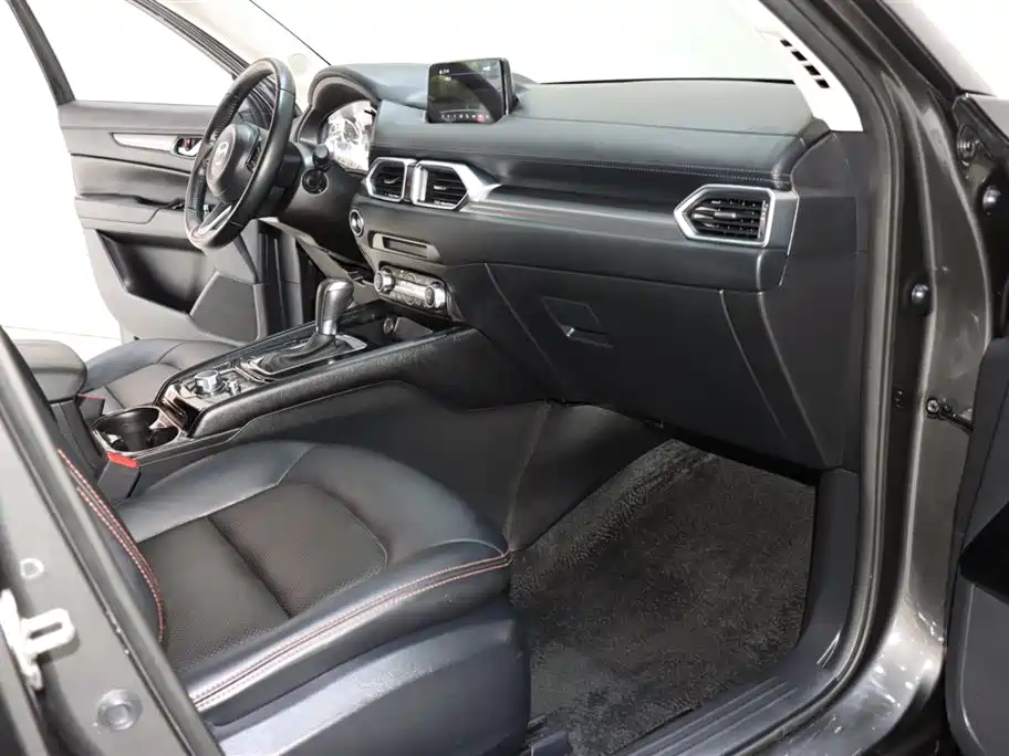 Mazda CX-5 2020 facelift 2.0L automatic two-wheel drive smart model купить на сайте DeffCars