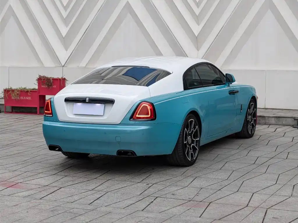 Phantom 2018 6.6T standard model купить на сайте DeffCars