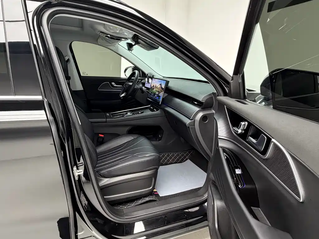 Fengyun T9 2025 Model 120 Long Range Edition Honor Type 7 Seats Lithium Iron Phosphate купить на сайте DeffCars