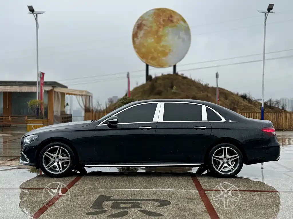 Mercedes-Benz E-Class 2016 E 200 L Sports купить на сайте DeffCars