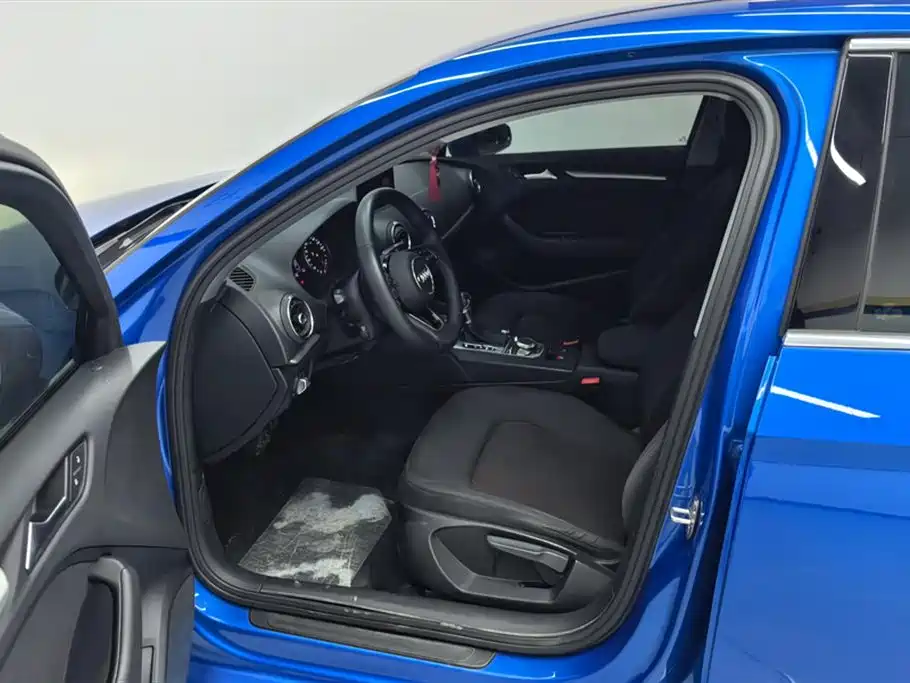 Audi A3 2020 Limousine 35 TFSI Enterprising National VI купить на сайте DeffCars