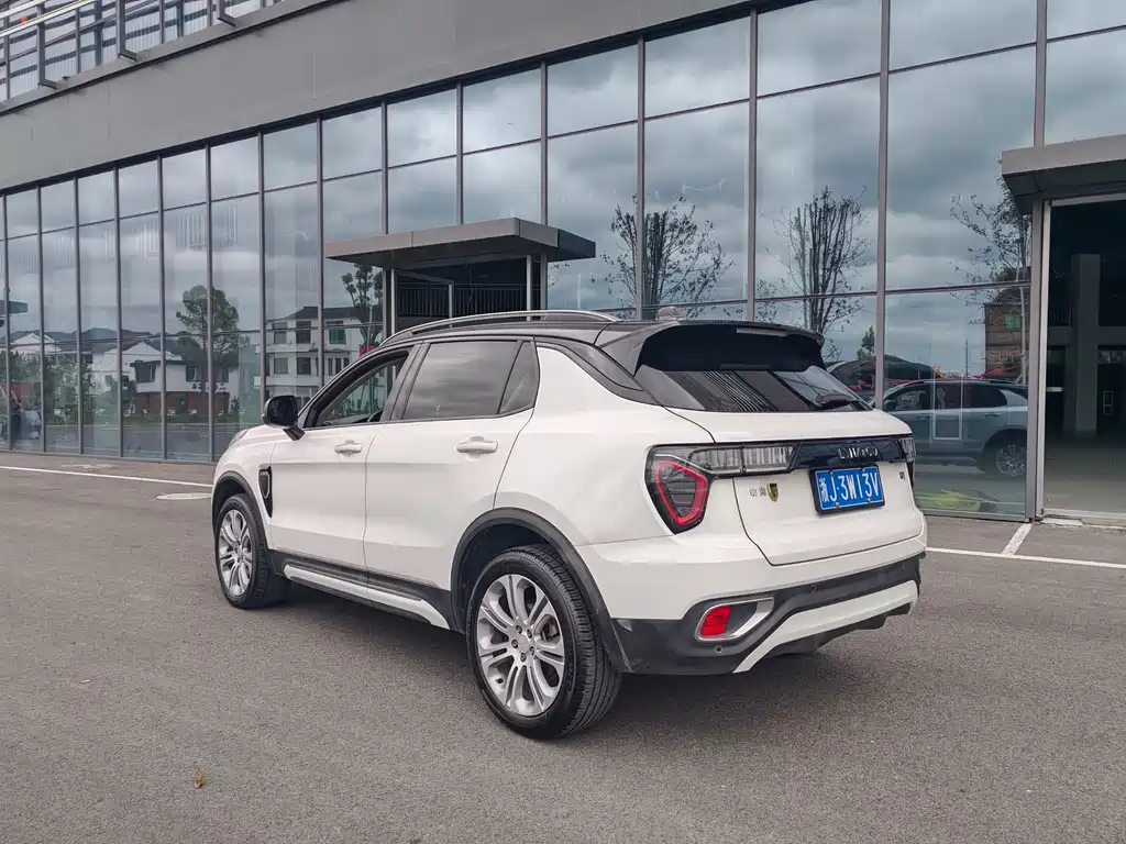 Lynk & Co 01 2019 2.0T two-wheel drive Pro version National VI купить на сайте DeffCars