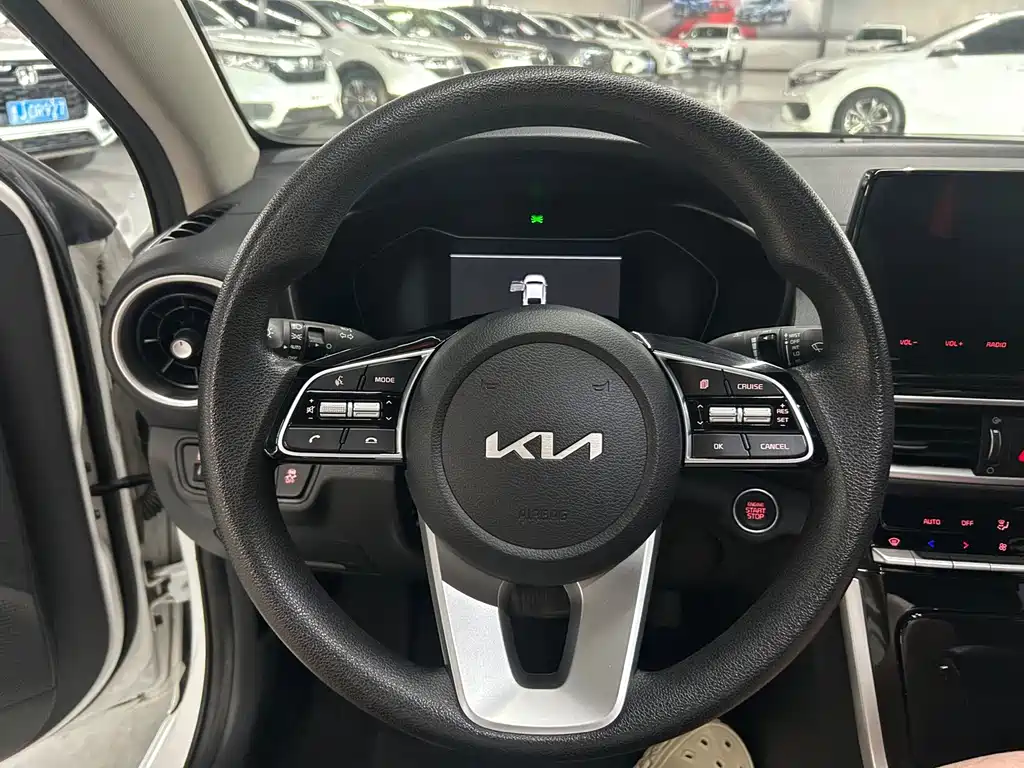 Kia K3 2021 facelift 1.5L CVT fashion version купить на сайте DeffCars