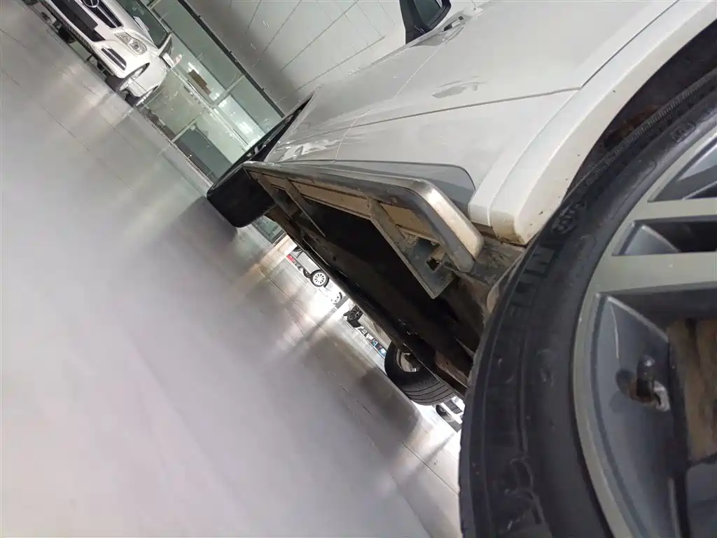 Audi Q5L 2020 facelift 40 TFSI Honorable and enterprising model купить на сайте DeffCars