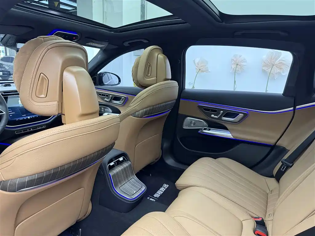 Mercedes-Benz E-Class 2025 E 300 L Luxury Model купить на сайте DeffCars