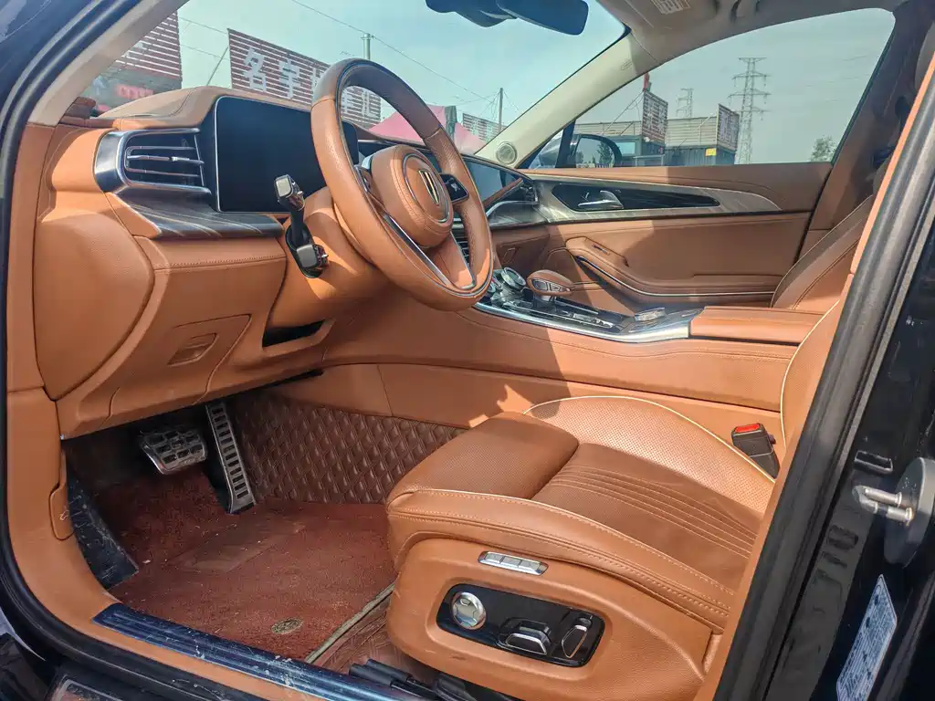 Hongqi H9 2022 2.0T Zhilian Flagship Edition купить на сайте DeffCars