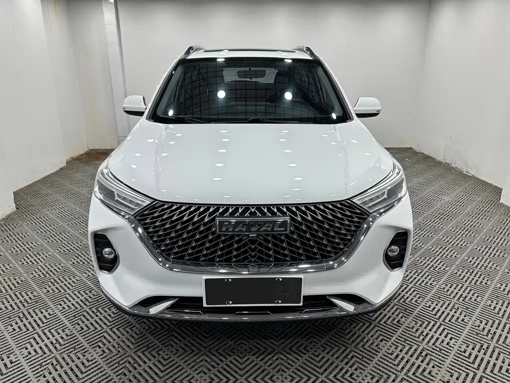 Haval M6 2021 PLUS 1.5T manual luxury smart connected model купить на сайте DeffCars