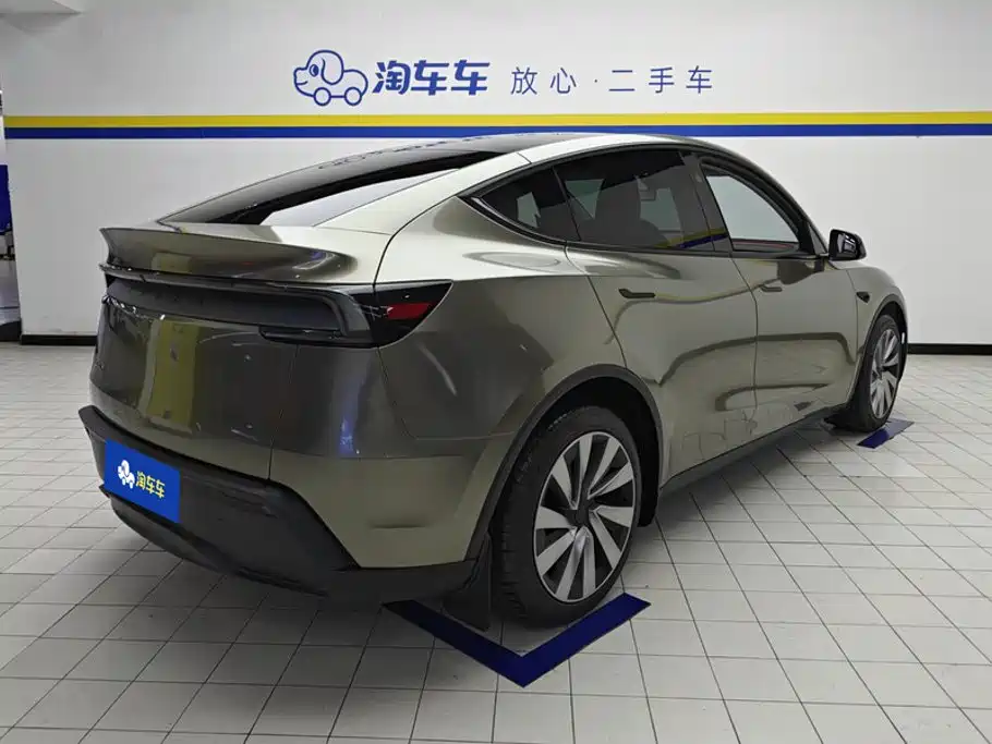 Model Y 2025 long-range all-wheel drive version купить на сайте DeffCars
