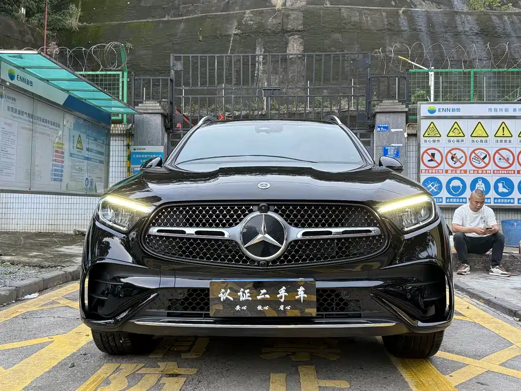 Mercedes-Benz GLC 2024 GLC 260 L 4MATIC luxury model 5 seats купить на сайте DeffCars
