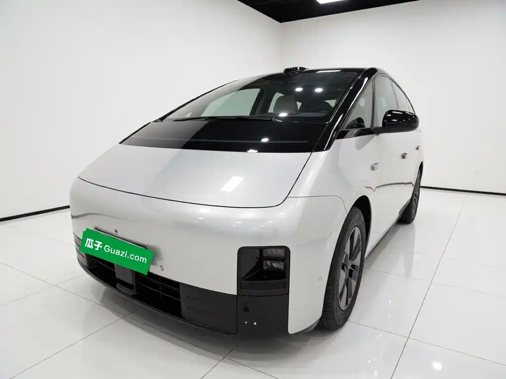 Ideal MEGA 2025 Home Family Special Edition купить на сайте DeffCars