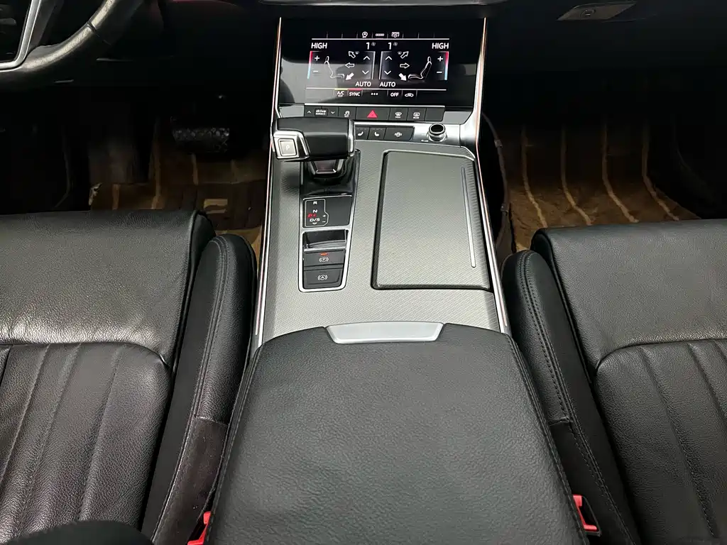 Audi A6L 2022 45 TFSI Premium Elegant Model купить на сайте DeffCars