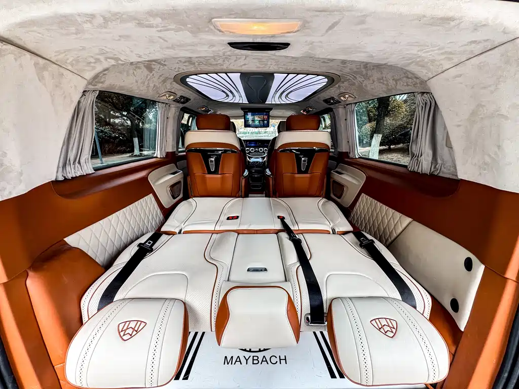 Vito 2023 2.0T Business Edition 7 seats купить на сайте DeffCars