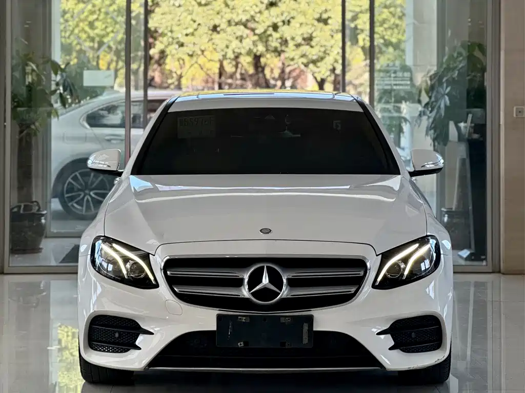 Mercedes-Benz E-Class 2017 E 200 L 4MATIC купить на сайте DeffCars