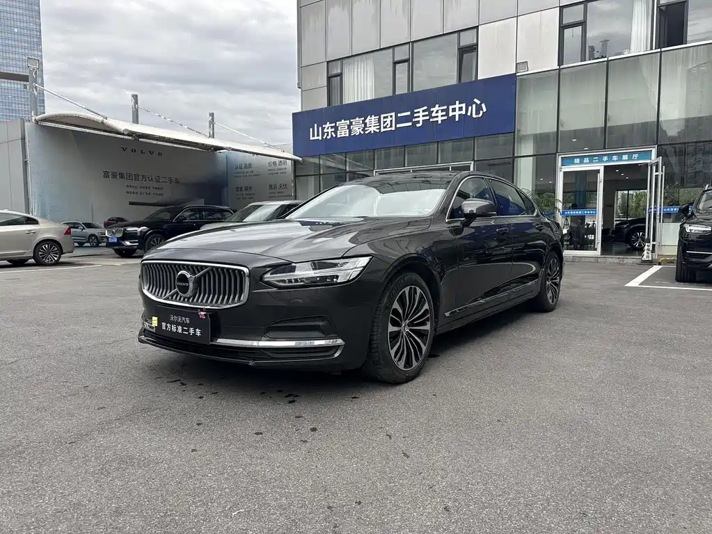 Volvo S90 2024 B5 Zhiyi Luxury Edition купить на сайте DeffCars