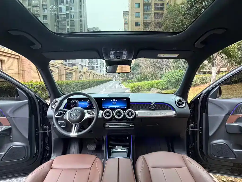 Mercedes-Benz GLB 2024 GLB 220 Dynamic купить на сайте DeffCars